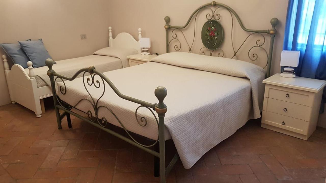 Casa Vacanze Soleluna Монтикьяри Экстерьер фото