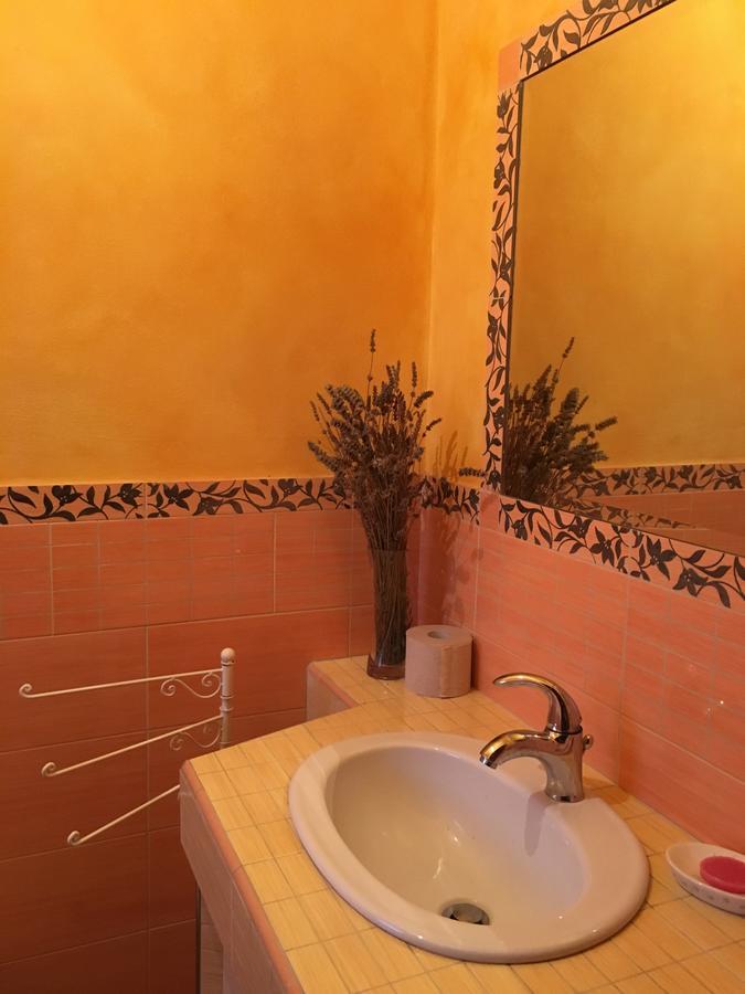 Casa Vacanze Soleluna Монтикьяри Экстерьер фото